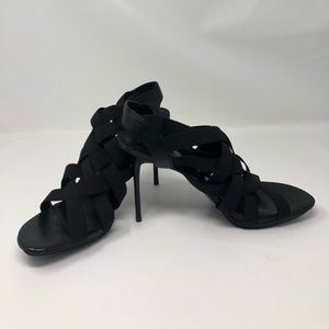 Donald J Pliner ( woman’s U.S 11 )